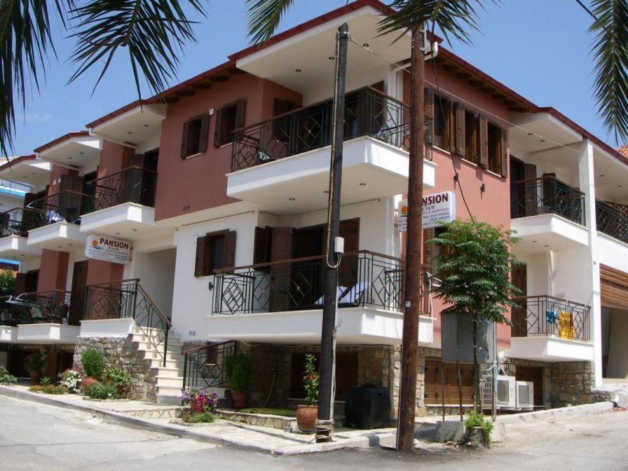 Pansion Evi Apartment Ammouliani Exterior photo